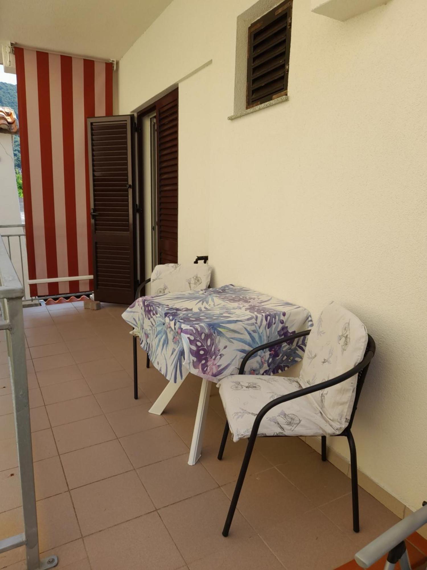 Apartments And Studios Vinko Matic Rab Town Kamer foto
