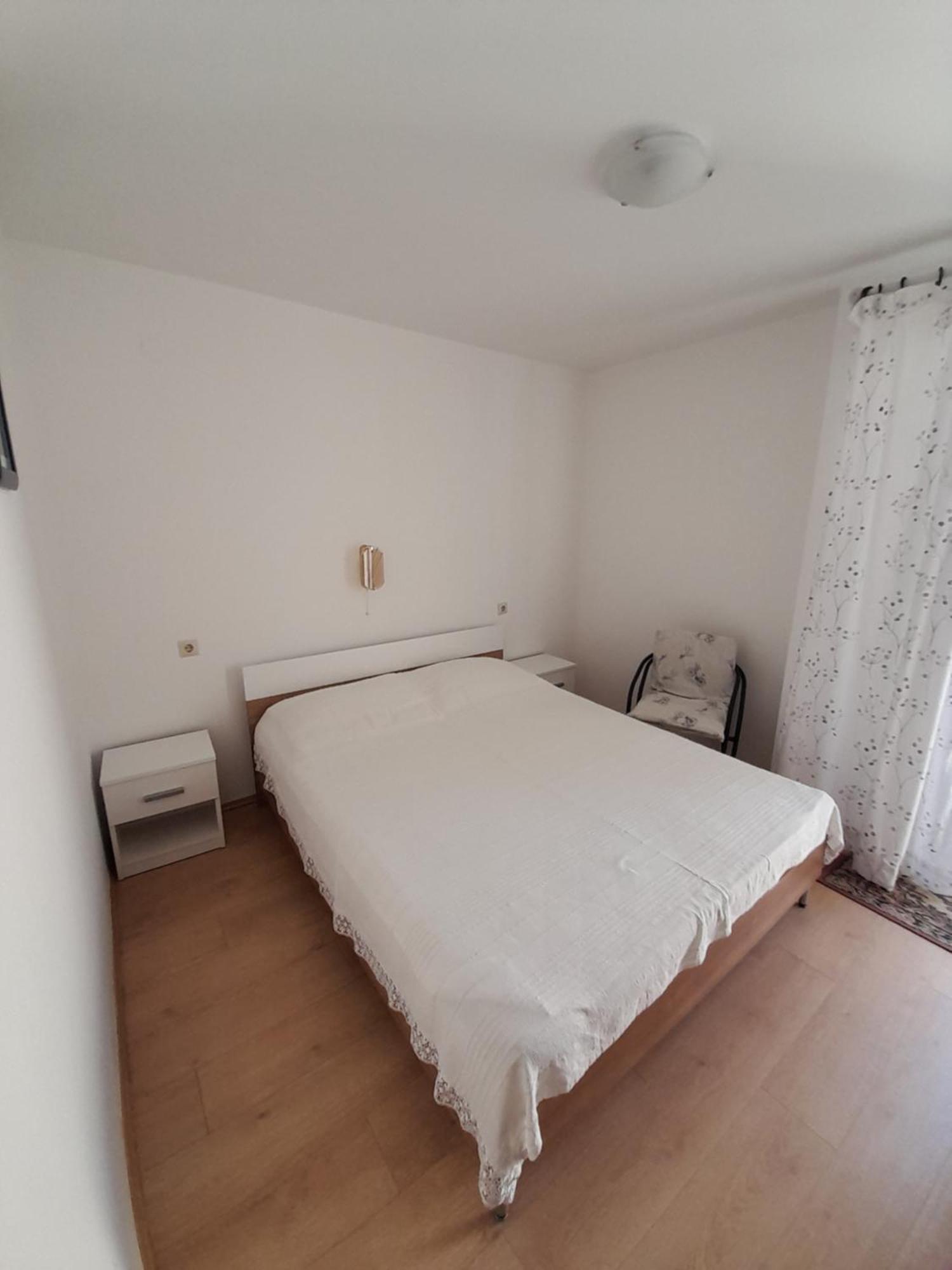 Apartments And Studios Vinko Matic Rab Town Buitenkant foto